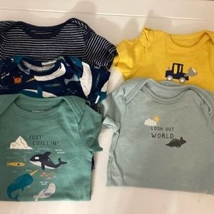 Carters short sleeve 6 month onesie